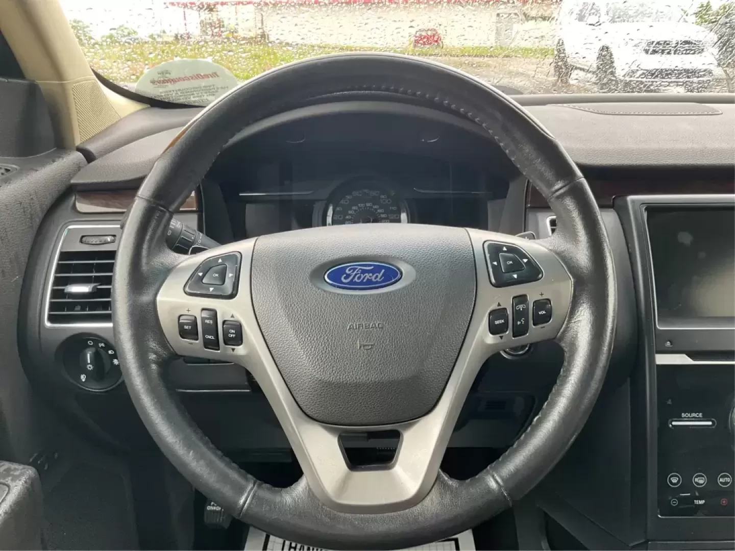 2014 Ford Flex Limited (2FMHK6DTXEB) with an EcoBoost 3.5L V-6 gasoline direct injection engine, located at 4508 South Dixie Dr, Moraine, OH, 45439, (937) 908-9800, 39.689976, -84.218452 - Third Row - Photo#15