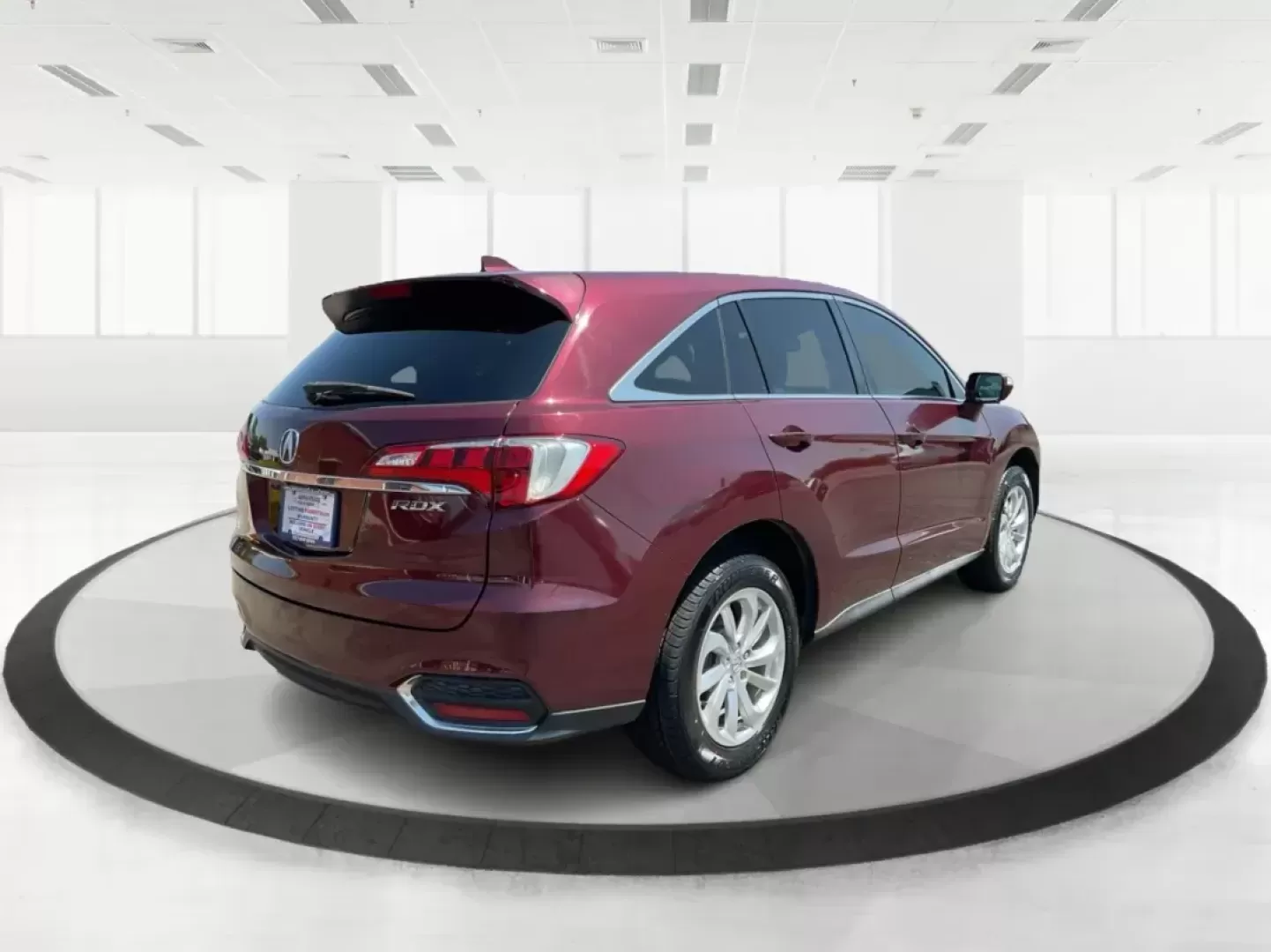 2016 Acura RDX 6-Spd AT (5J8TB3H33GL) with an 3.5L V6 DOHC 24V engine, 6-Speed Automatic transmission, located at 1230 East Main St, Xenia, OH, 45385, (937) 908-9800, 39.688026, -83.910172 - 2016 Acura RDX 6-Spd AT - Photo#2