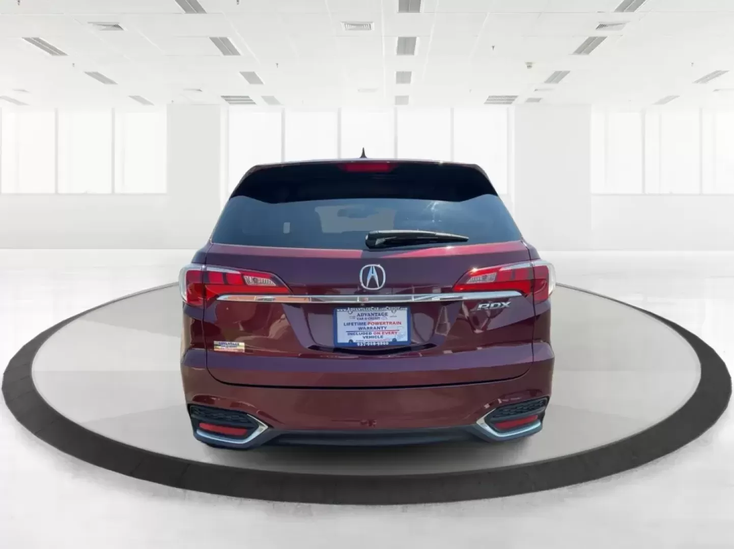 2016 Acura RDX 6-Spd AT (5J8TB3H33GL) with an 3.5L V6 DOHC 24V engine, 6-Speed Automatic transmission, located at 1230 East Main St, Xenia, OH, 45385, (937) 908-9800, 39.688026, -83.910172 - 2016 Acura RDX 6-Spd AT - Photo#3
