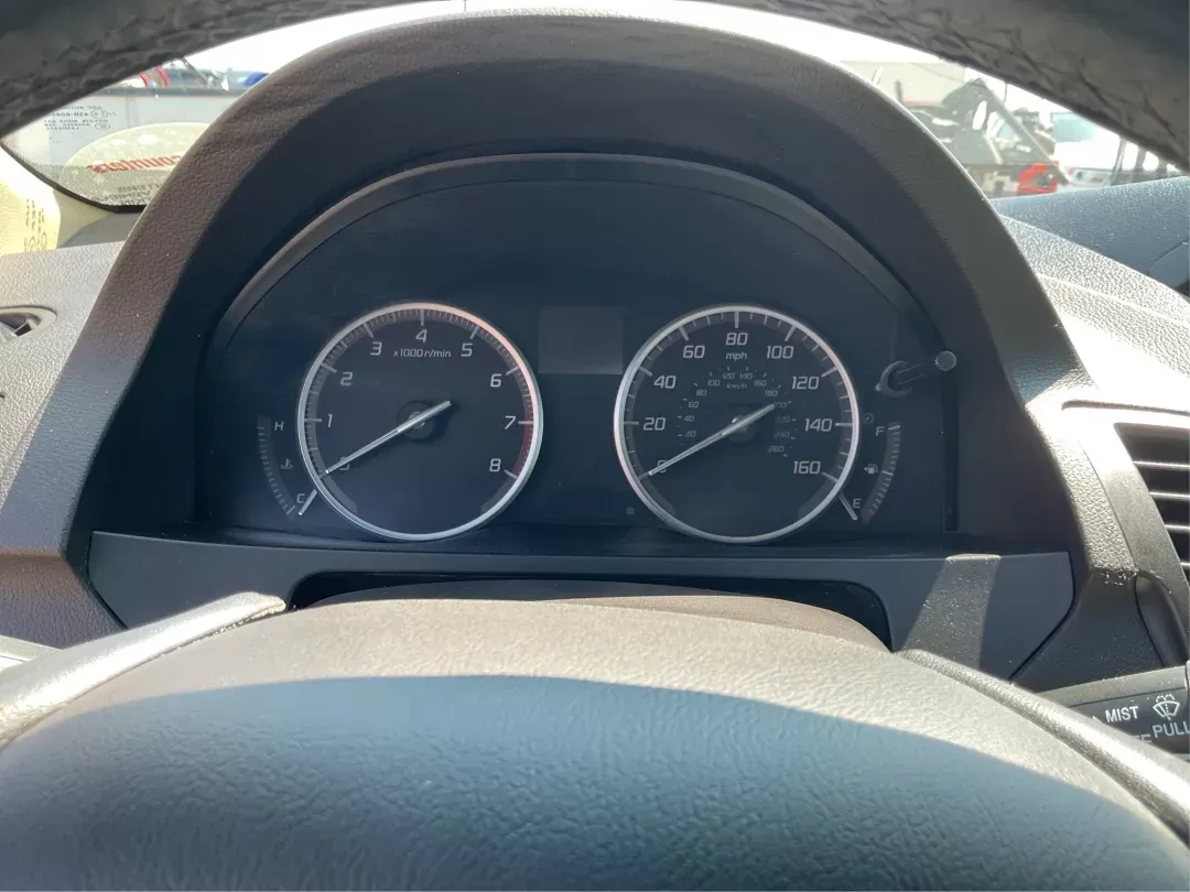 2016 Acura RDX 6-Spd AT (5J8TB3H33GL) with an 3.5L V6 DOHC 24V engine, 6-Speed Automatic transmission, located at 1230 East Main St, Xenia, OH, 45385, (937) 908-9800, 39.688026, -83.910172 - Photo#14