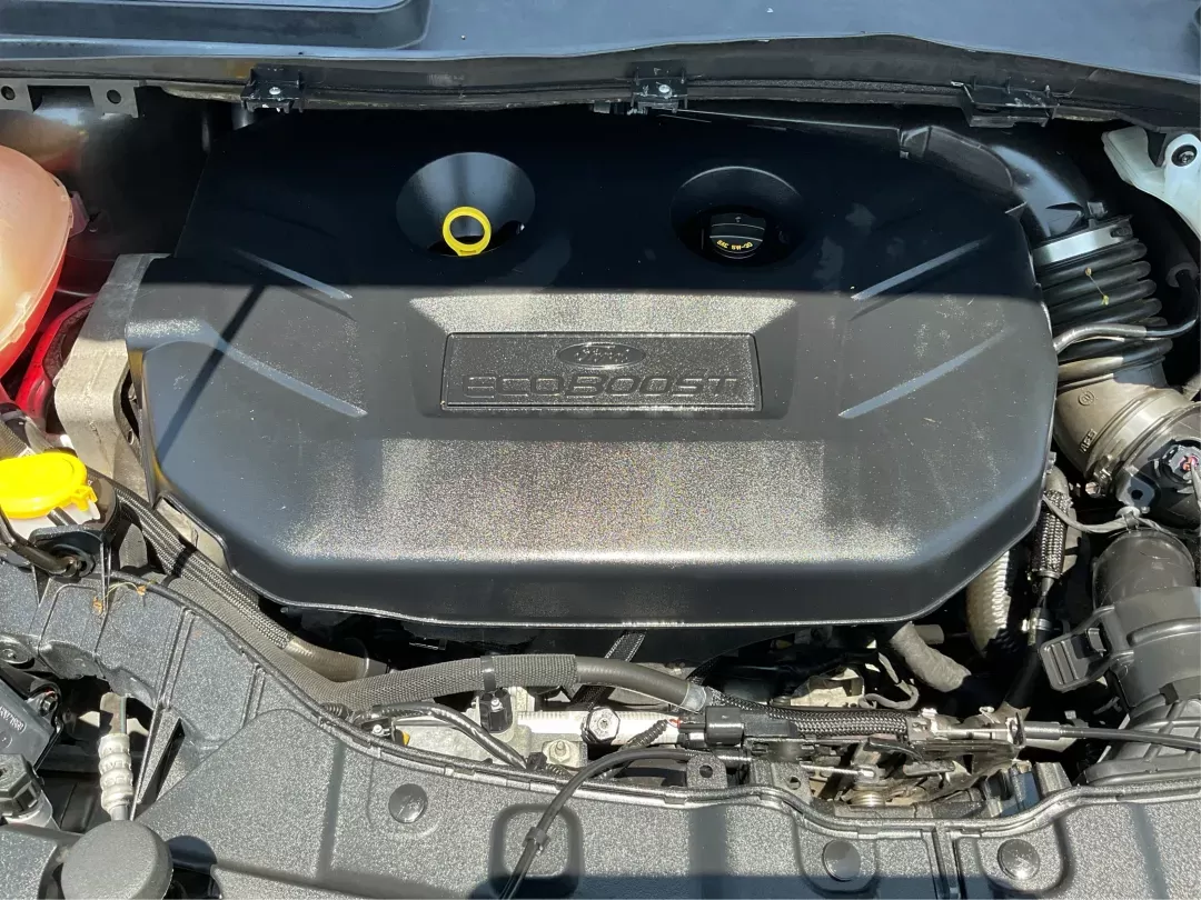 2017 Ford Escape Titanium (1FMCU9J94HU) with an Other engine, located at 4508 South Dixie Dr, Moraine, OH, 45439, (937) 908-9800, 39.689976, -84.218452 - 2017 Ford Escape Titanium - Photo#10
