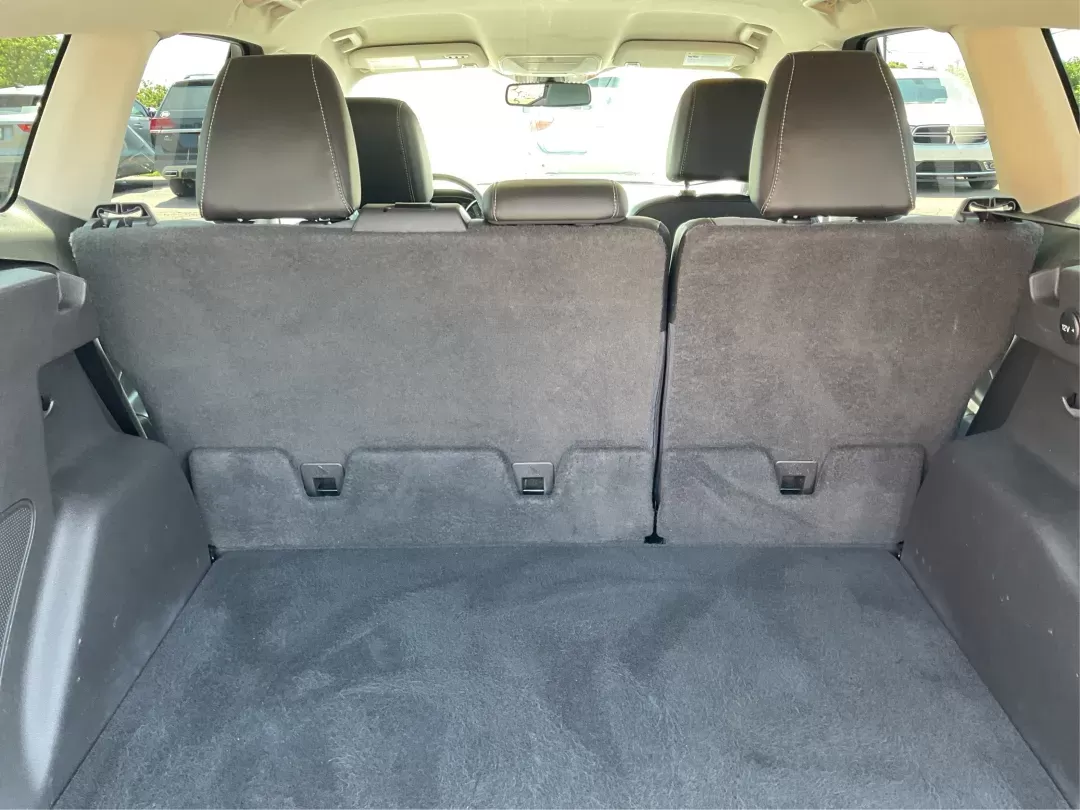 2017 Ford Escape Titanium (1FMCU9J94HU) with an Other engine, located at 4508 South Dixie Dr, Moraine, OH, 45439, (937) 908-9800, 39.689976, -84.218452 - 2017 Ford Escape Titanium - Photo#11