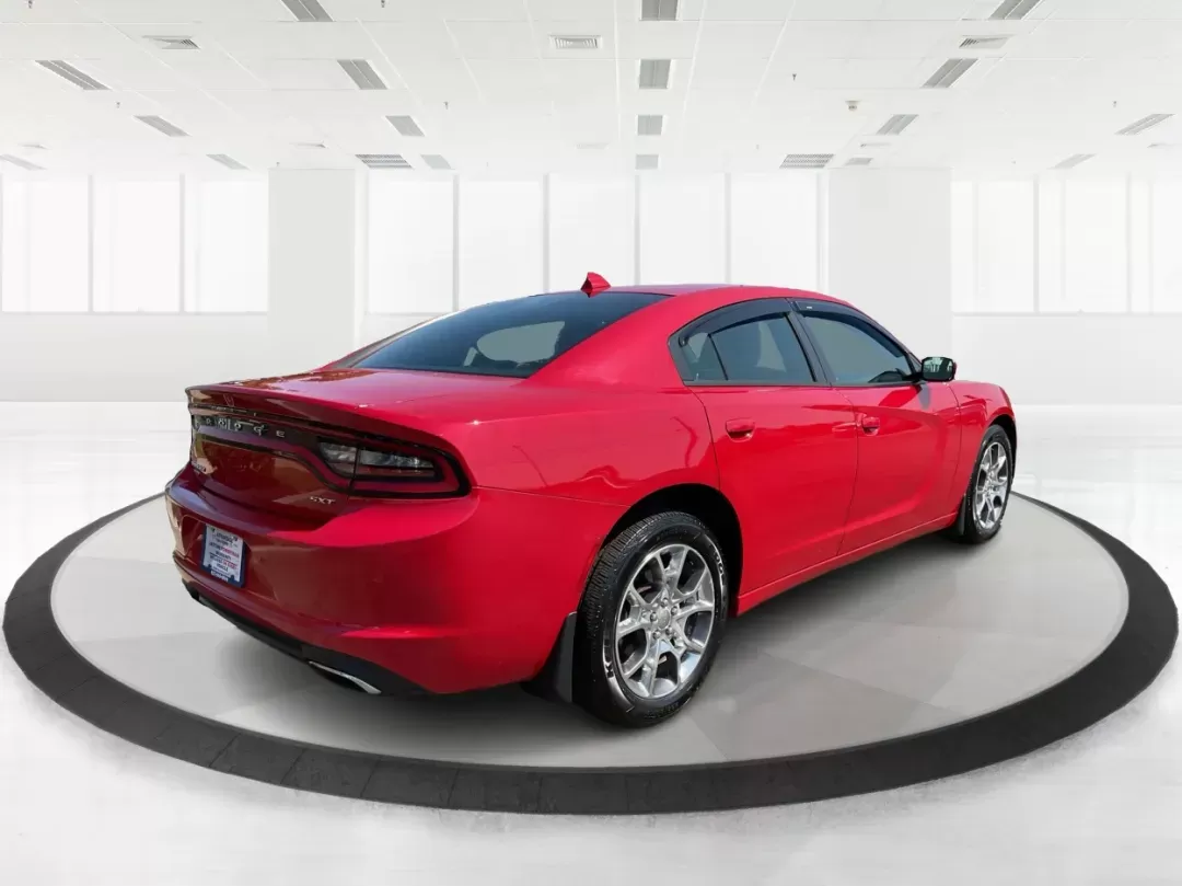 2015 Dodge Charger SXT (2C3CDXJG7FH) with an 3.6L V-6 DOHC engine, located at 8750 N County Rd 25A, Piqua, OH, 45356, (937) 908-9800, 40.164391, -84.232513 - Photo#2