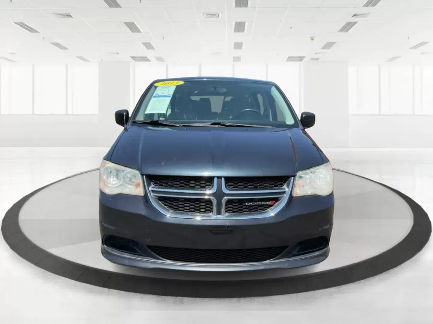 2013 Dodge Grand Caravan SE (2C4RDGBG2DR) with an 3.6L V6 DOHC 24V engine, 6-Speed Automatic transmission, located at 401 Woodman Dr, Riverside, OH, 45431, (937) 908-9800, 39.760899, -84.123421 - Photo#6