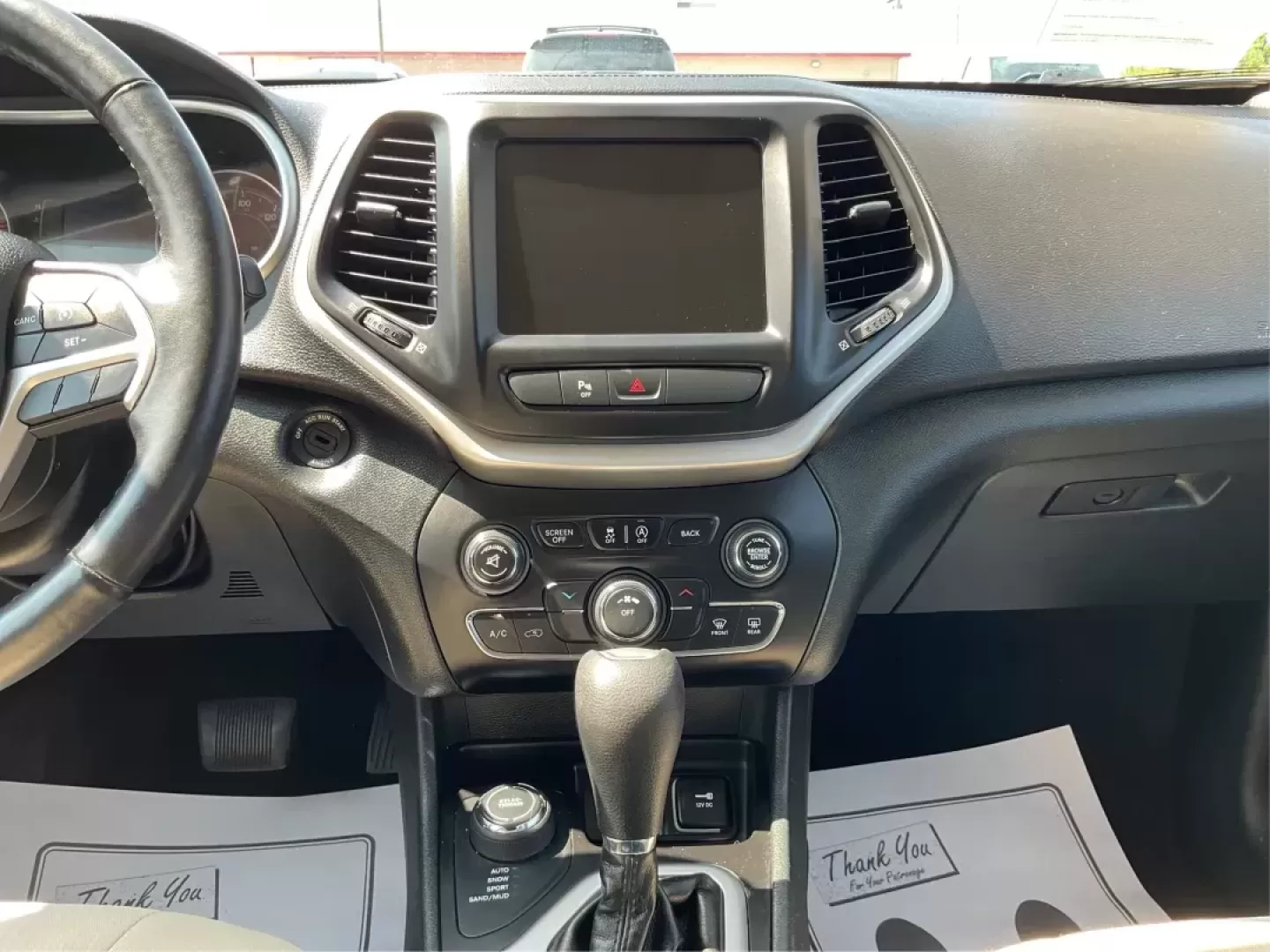 2016 Jeep Cherokee Latitude (1C4PJMCS9GW) with an Other engine, located at 8750 N County Rd 25A, Piqua, OH, 45356, (937) 908-9800, 40.164391, -84.232513 - Photo#12