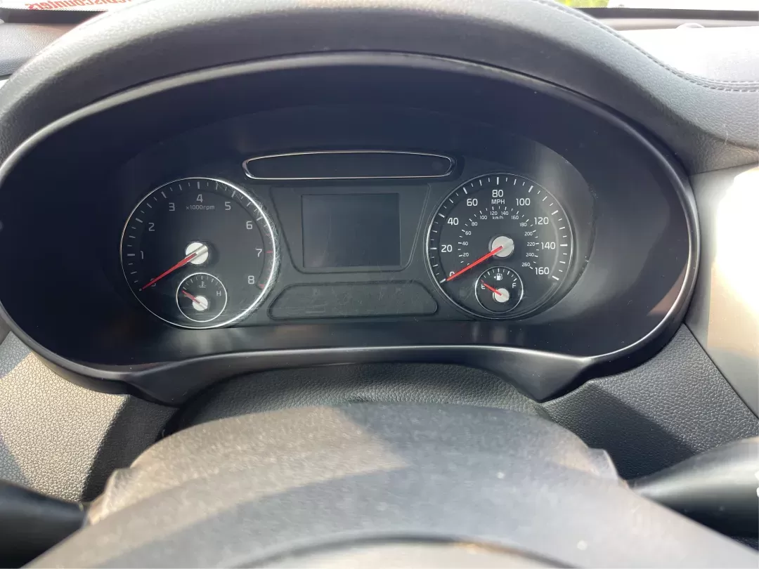 2017 Kia Sorento 2.4L L (5XYPG4A3XHG) with an 2.4L I-4 gasoline direct injection engine, located at 1099 N County Rd 25A , Troy, OH, 45373, (937) 908-9800, 40.057079, -84.212883 - 2017 Kia Sorento 2.4L L - Photo#14