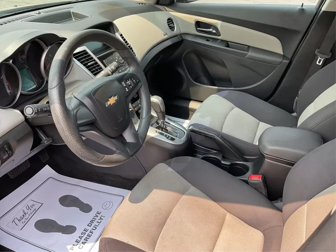 2014 Chevrolet Cruze LS Auto (1G1PA5SH3E7) with an ECOTEC 1.8L I-4 DOHC engine, located at 1951 S Dayton Lakeview Rd., New Carlisle, OH, 45344, (937) 908-9800, 39.890999, -84.050255 - 2014 Chevrolet Cruze LS Auto - Photo#8