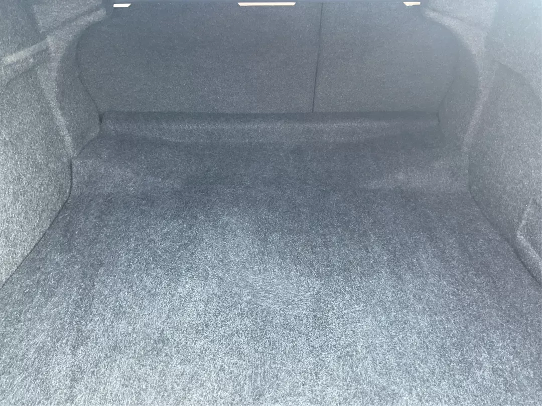 2015 Chevrolet Malibu 2LT (1G11D5SL8FF) with an ECOTEC 2.5L I-4 gasoline direct injection engine, located at 1230 East Main St, Xenia, OH, 45385, (937) 908-9800, 39.688026, -83.910172 - Photo#10