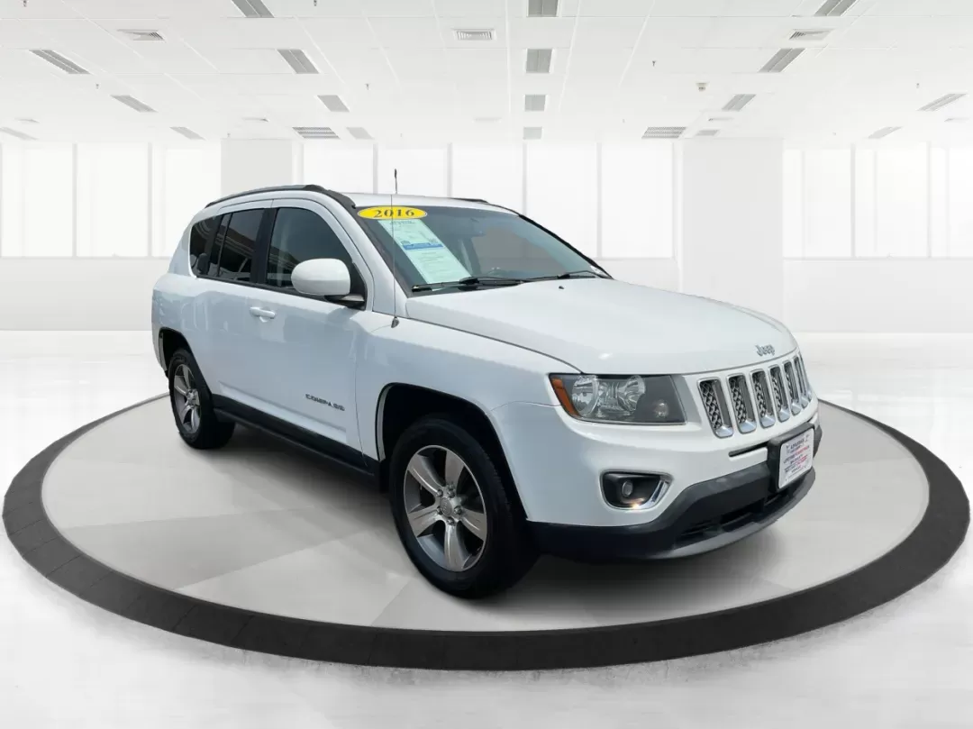 2016 Jeep Compass High Altitude Edition (1C4NJDEB9GD) with an 2.4L I-4 DOHC engine, located at 1230 East Main St, Xenia, OH, 45385, (937) 908-9800, 39.688026, -83.910172 - Photo#0