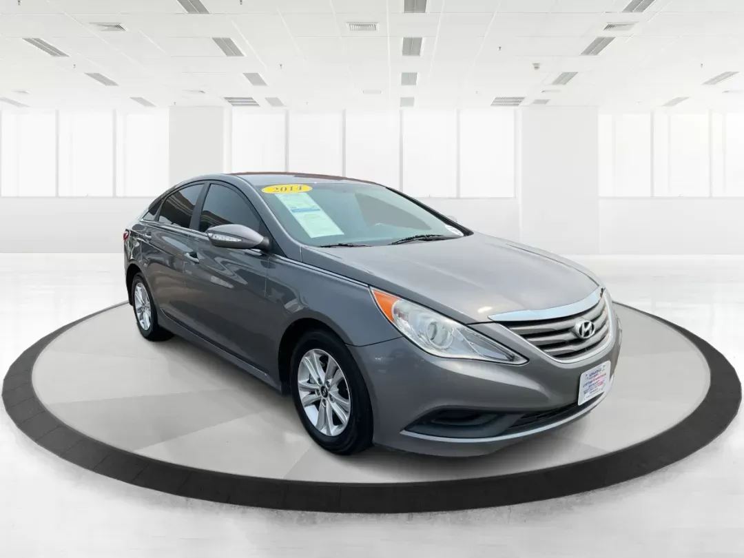 2014 Hyundai Sonata GLS (5NPEB4AC8EH) with an 2.4L I-4 gasoline direct injection engine, located at 401 Woodman Dr, Riverside, OH, 45431, (937) 908-9800, 39.760899, -84.123421 - Photo#0