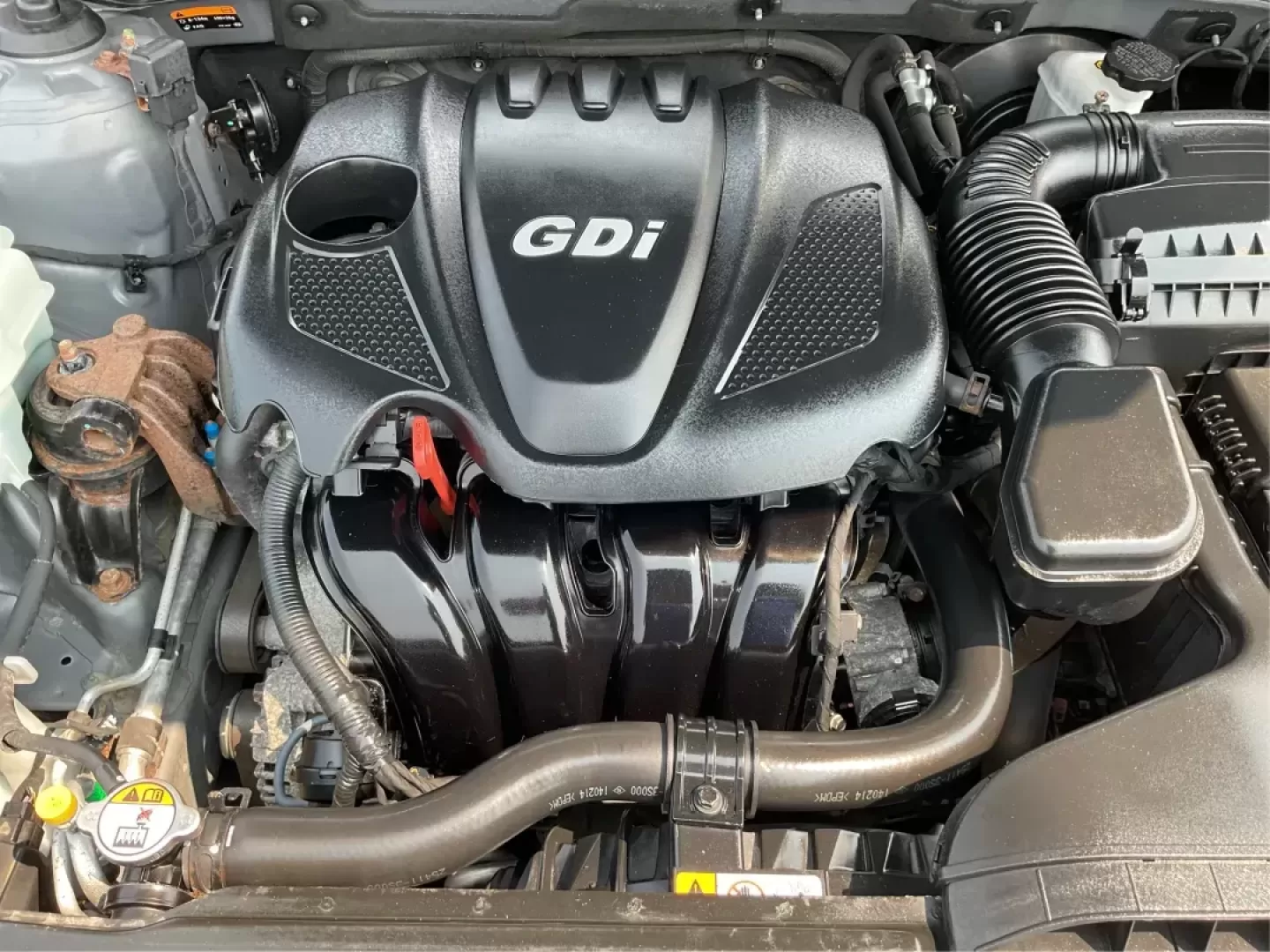 2014 Hyundai Sonata GLS (5NPEB4AC8EH) with an 2.4L I-4 gasoline direct injection engine, located at 401 Woodman Dr, Riverside, OH, 45431, (937) 908-9800, 39.760899, -84.123421 - Photo#10