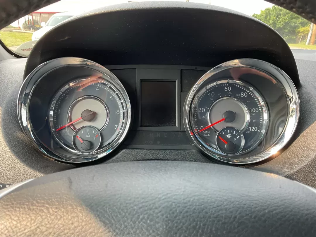 2014 Chrysler Town and Country Touring (2C4RC1BG3ER) with an 3.6L V6 DOHC 24V engine, 6-Speed Automatic transmission, located at 8750 N County Rd 25A, Piqua, OH, 45356, (937) 908-9800, 40.164391, -84.232513 - 2014 Chrysler Town and Country Touring - Photo#14
