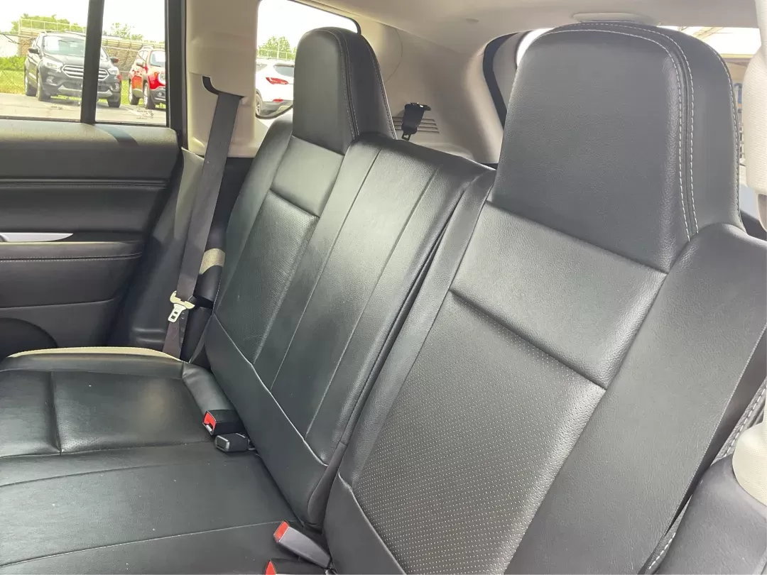 2016 Jeep Compass High Altitude Edition (1C4NJDEB2GD) with an 2.4L I-4 DOHC engine, located at 880 E. National Road, Vandalia, OH, 45377, (937) 908-9800, 39.891918, -84.183594 - Photo#9