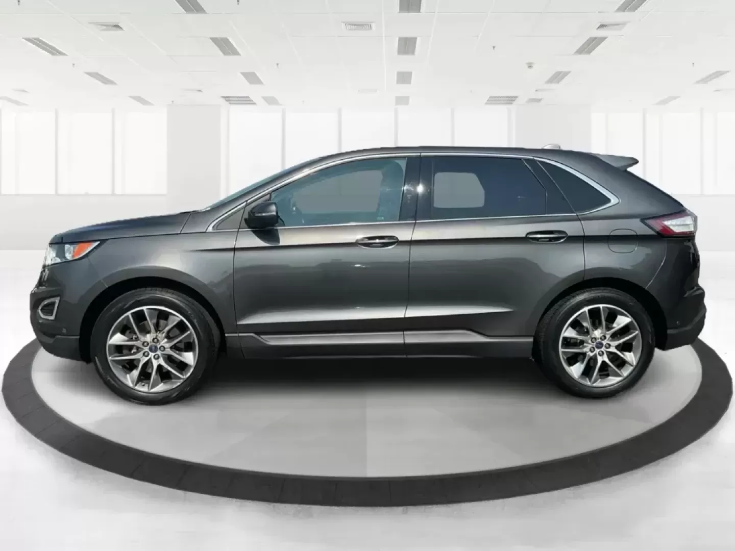 2015 Ford Edge Titanium (2FMPK4K82FB) with an Other engine, located at 4508 South Dixie Dr, Moraine, OH, 45439, (937) 908-9800, 39.689976, -84.218452 - 2015 Ford Edge Titanium - Photo#5