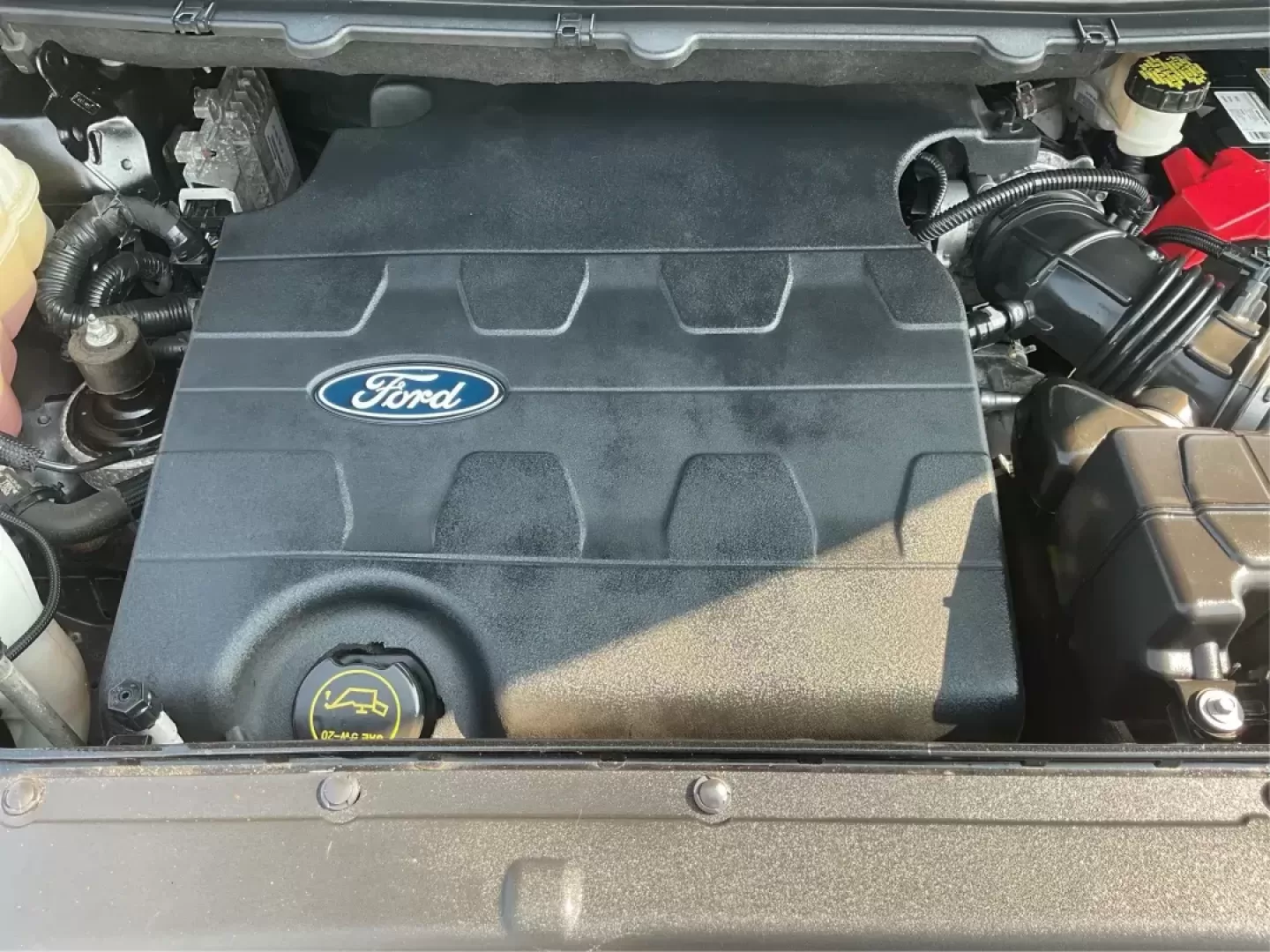2015 Ford Edge Titanium (2FMPK4K82FB) with an Other engine, located at 4508 South Dixie Dr, Moraine, OH, 45439, (937) 908-9800, 39.689976, -84.218452 - 2015 Ford Edge Titanium - Photo#10