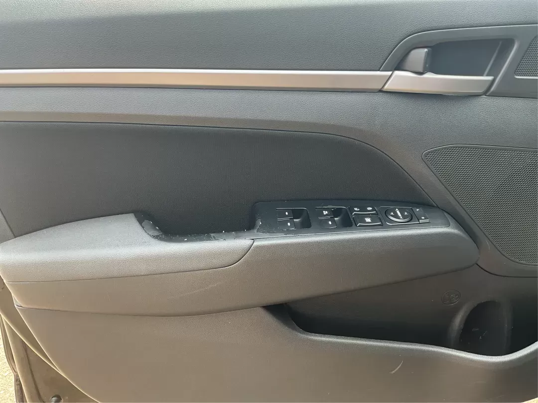 2017 Hyundai Elantra Value Edition (5NPD84LF6HH) with an Nu 2L I-4 DOHC engine, located at 8750 N County Rd 25A, Piqua, OH, 45356, (937) 908-9800, 40.164391, -84.232513 - Photo#17