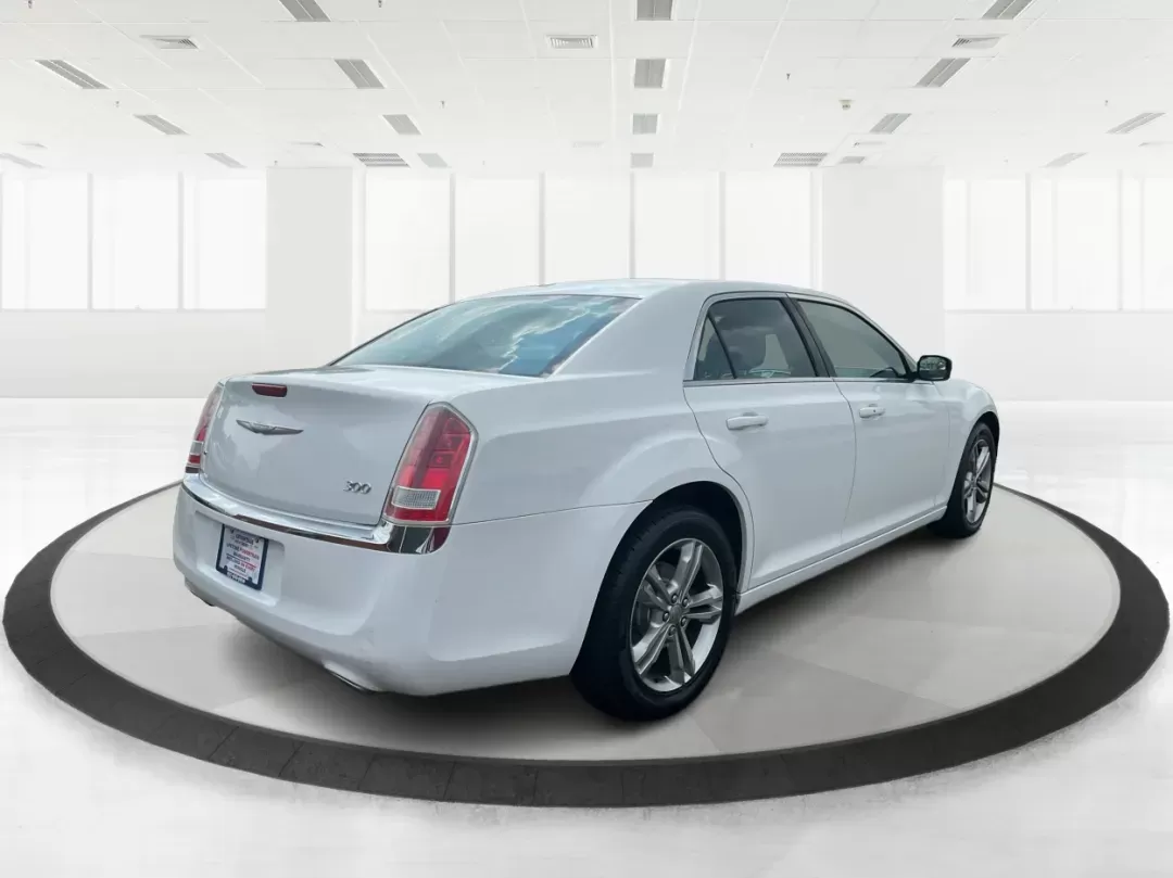 2014 Chrysler 300 Base (2C3CCARG4EH) with an Other engine, located at 1099 N County Rd 25A , Troy, OH, 45373, (937) 908-9800, 40.057079, -84.212883 - Photo#2