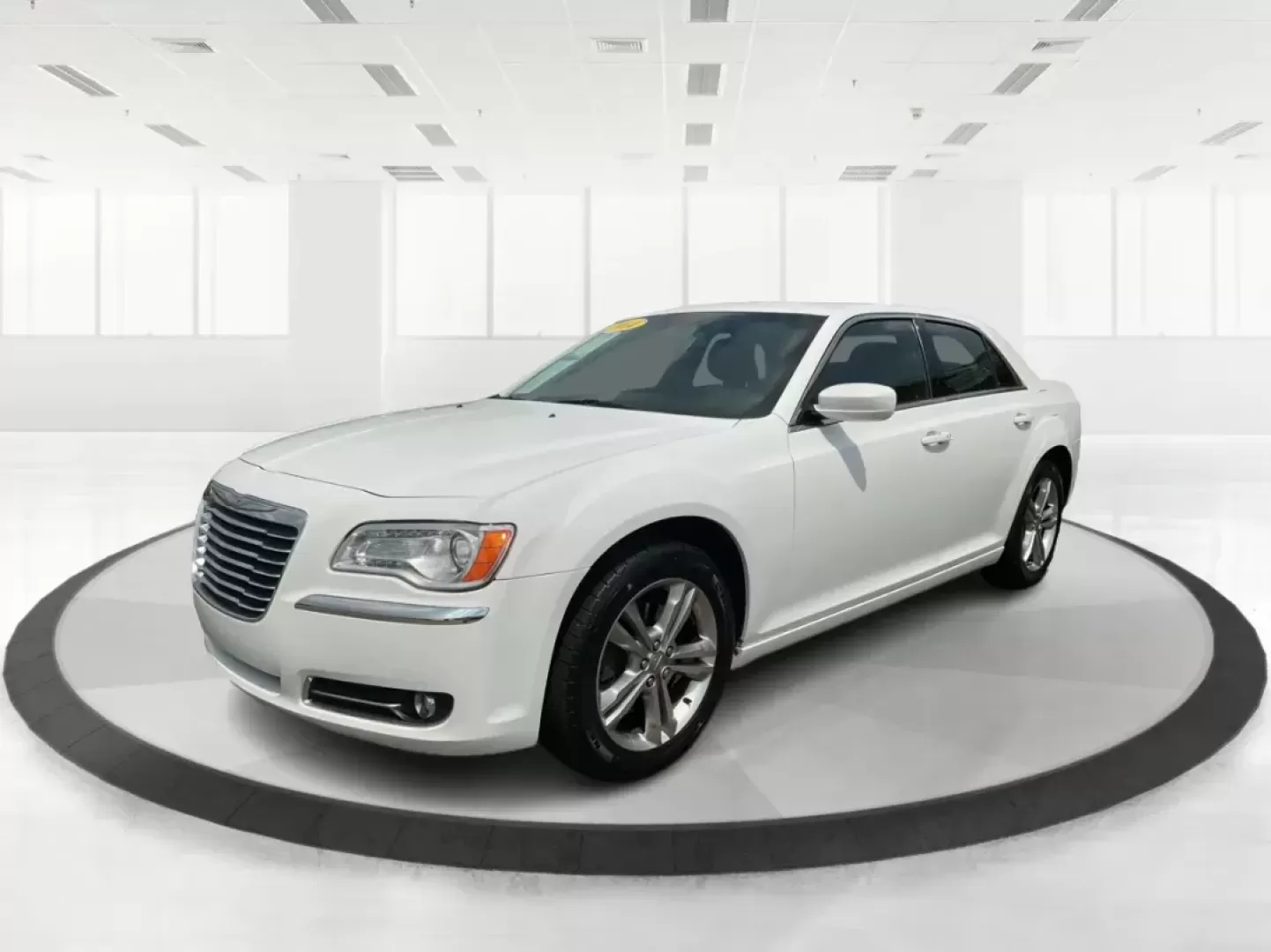 2014 Chrysler 300 Base (2C3CCARG4EH) with an Other engine, located at 1099 N County Rd 25A, Troy, OH, 45373, (937) 908-9800, 40.057079, -84.212883 - Photo#7