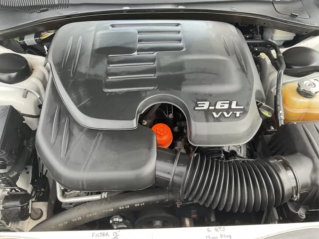 2014 Chrysler 300 Base (2C3CCARG4EH) with an Other engine, located at 1099 N County Rd 25A , Troy, OH, 45373, (937) 908-9800, 40.057079, -84.212883 - Photo#10