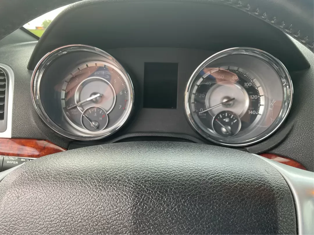 2014 Chrysler 300 Base (2C3CCARG4EH) with an Other engine, located at 1099 N County Rd 25A , Troy, OH, 45373, (937) 908-9800, 40.057079, -84.212883 - Photo#14