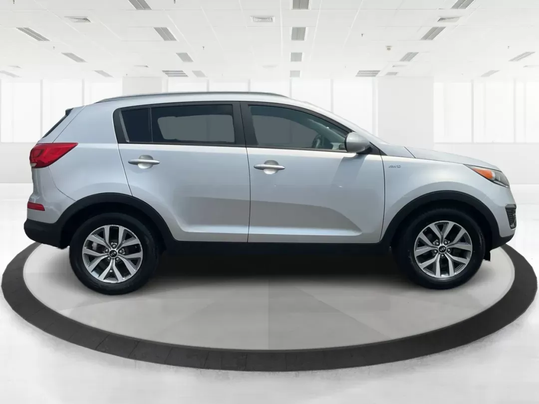 2016 Kia Sportage LX (KNDPBCACXG7) with an Theta II 2.4L I-4 gasoline direct injection engine, located at 401 Woodman Dr, Riverside, OH, 45431, (937) 908-9800, 39.760899, -84.123421 - 2016 Kia Sportage LX - Photo#1