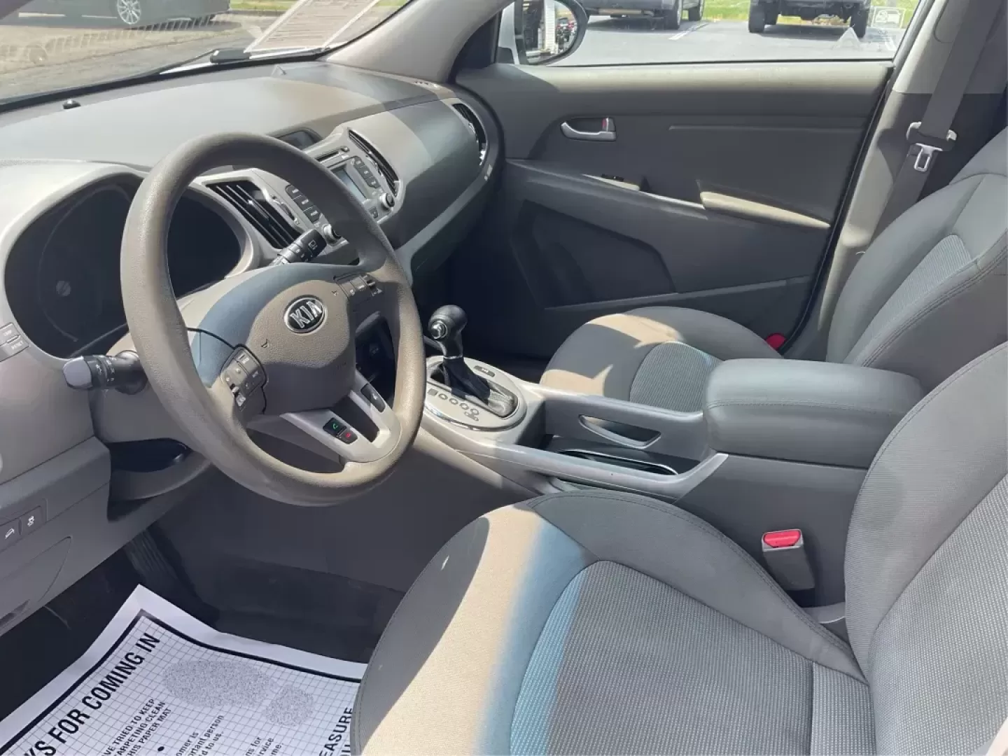 2016 Kia Sportage LX (KNDPBCACXG7) with an Theta II 2.4L I-4 gasoline direct injection engine, located at 401 Woodman Dr, Riverside, OH, 45431, (937) 908-9800, 39.760899, -84.123421 - 2016 Kia Sportage LX - Photo#8