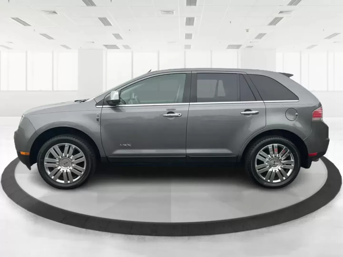 2010 Lincoln MKX AWD (2LMDJ8JC8AB) with an Other engine, located at 8750 N County Rd 25A, Piqua, OH, 45356, (937) 908-9800, 40.164391, -84.232513 - 2010 Lincoln MKX AWD - Photo#5