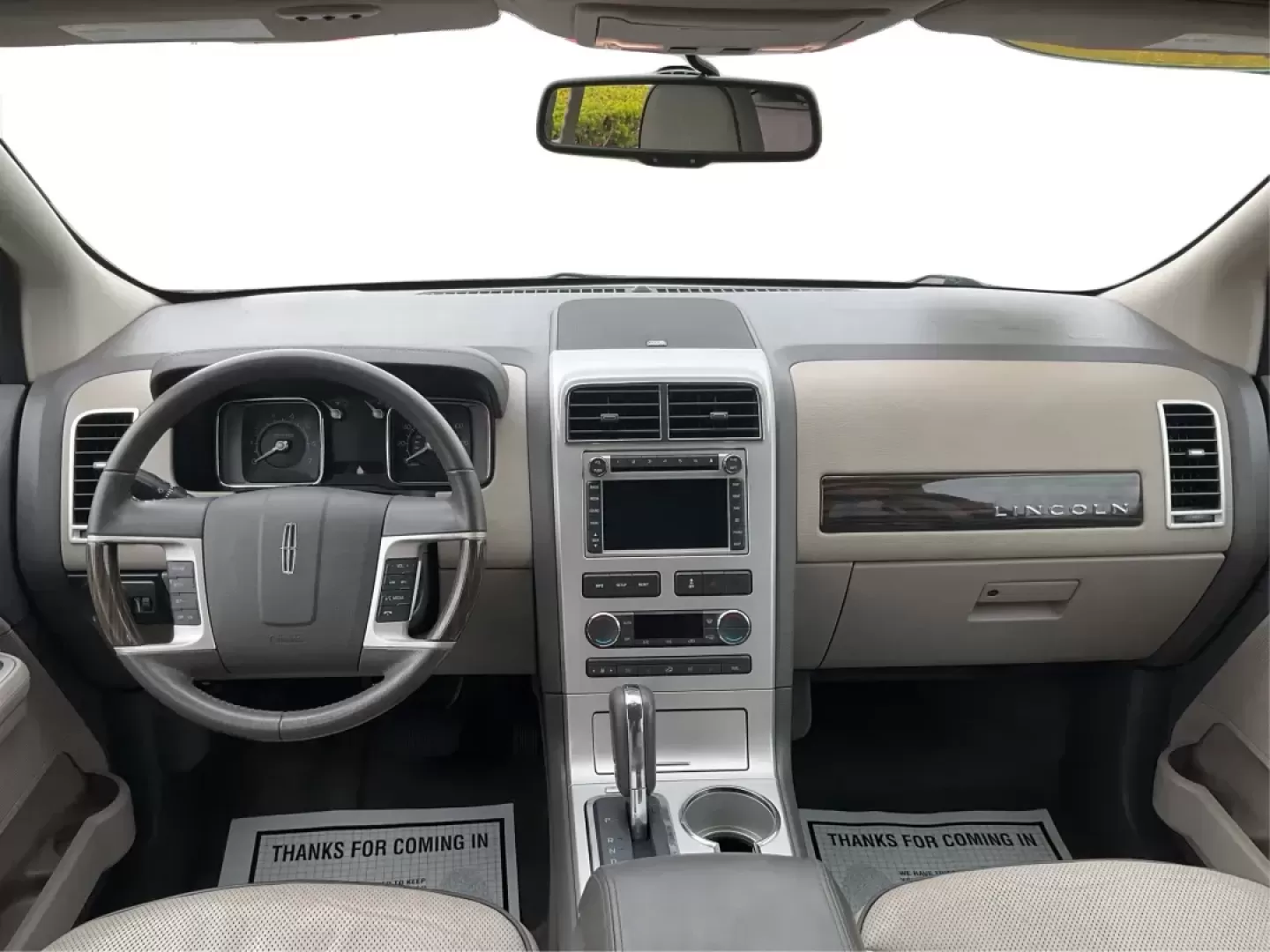 2010 Lincoln MKX AWD (2LMDJ8JC8AB) with an Other engine, located at 8750 N County Rd 25A, Piqua, OH, 45356, (937) 908-9800, 40.164391, -84.232513 - 2010 Lincoln MKX AWD - Photo#20