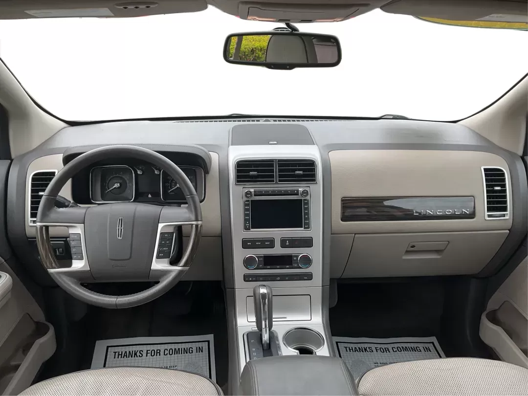 2010 Lincoln MKX AWD (2LMDJ8JC8AB) with an Other engine, located at 8750 N County Rd 25A, Piqua, OH, 45356, (937) 908-9800, 40.164391, -84.232513 - 2010 Lincoln MKX AWD - Photo#20