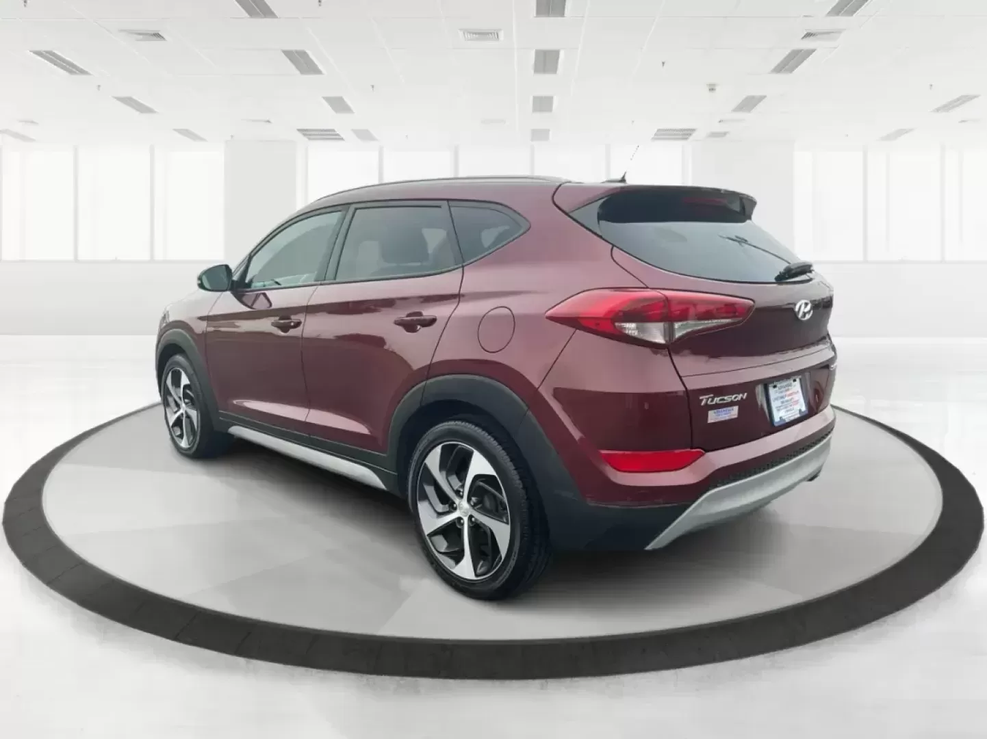 2017 Hyundai Tucson Sport (KM8J3CA29HU) with an 1.6L I-4 gasoline direct injection engine, located at 1099 N County Rd 25A, Troy, OH, 45373, (937) 908-9800, 40.057079, -84.212883 - 2017 Hyundai Tucson Sport - Photo#4