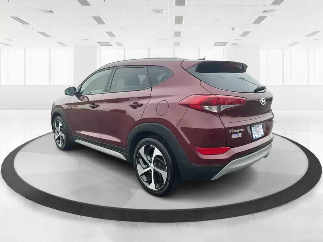 2017 Hyundai Tucson Sport (KM8J3CA29HU) with an 1.6L I-4 gasoline direct injection engine, located at 1099 N County Rd 25A , Troy, OH, 45373, (937) 908-9800, 40.057079, -84.212883 - Photo#4