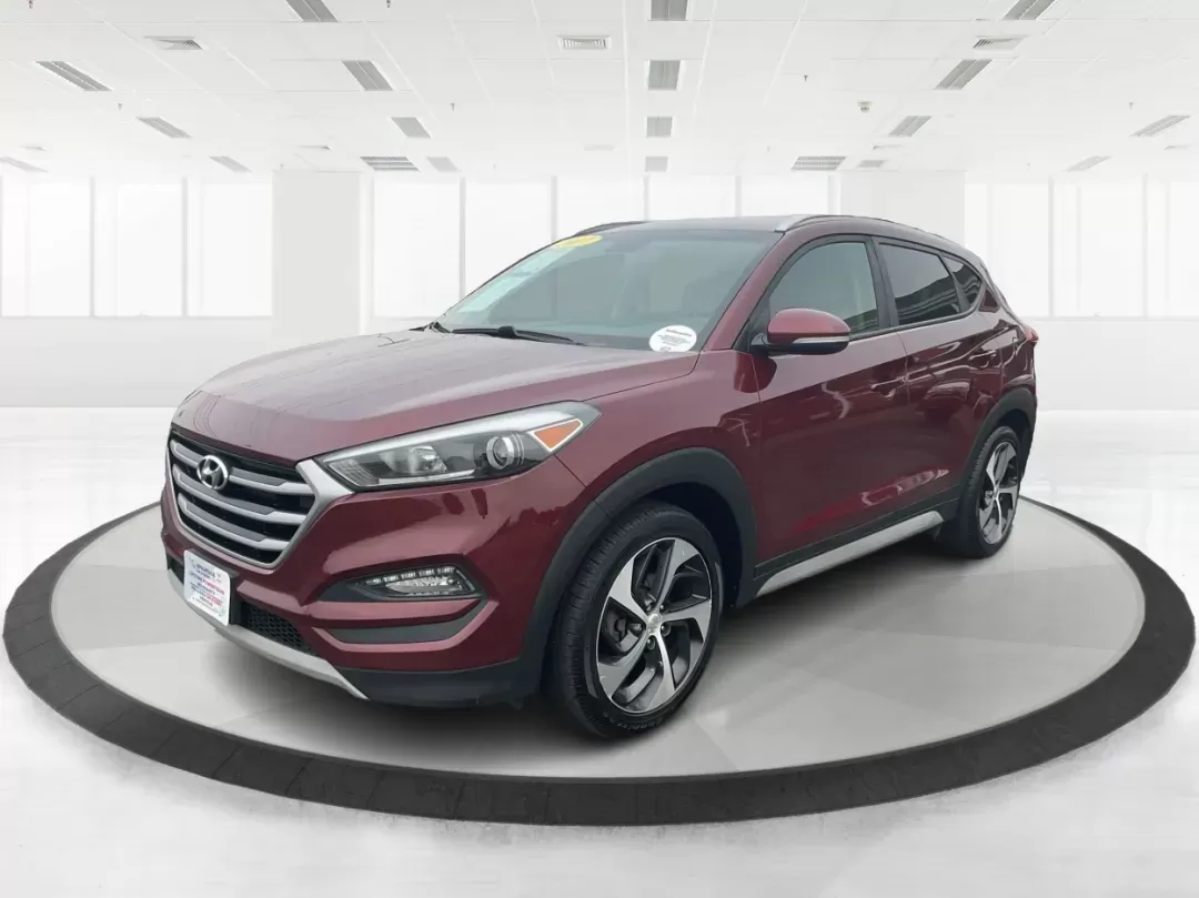 2017 Hyundai Tucson Sport (KM8J3CA29HU) with an 1.6L I-4 gasoline direct injection engine, located at 1099 N County Rd 25A , Troy, OH, 45373, (937) 908-9800, 40.057079, -84.212883 - Photo#7
