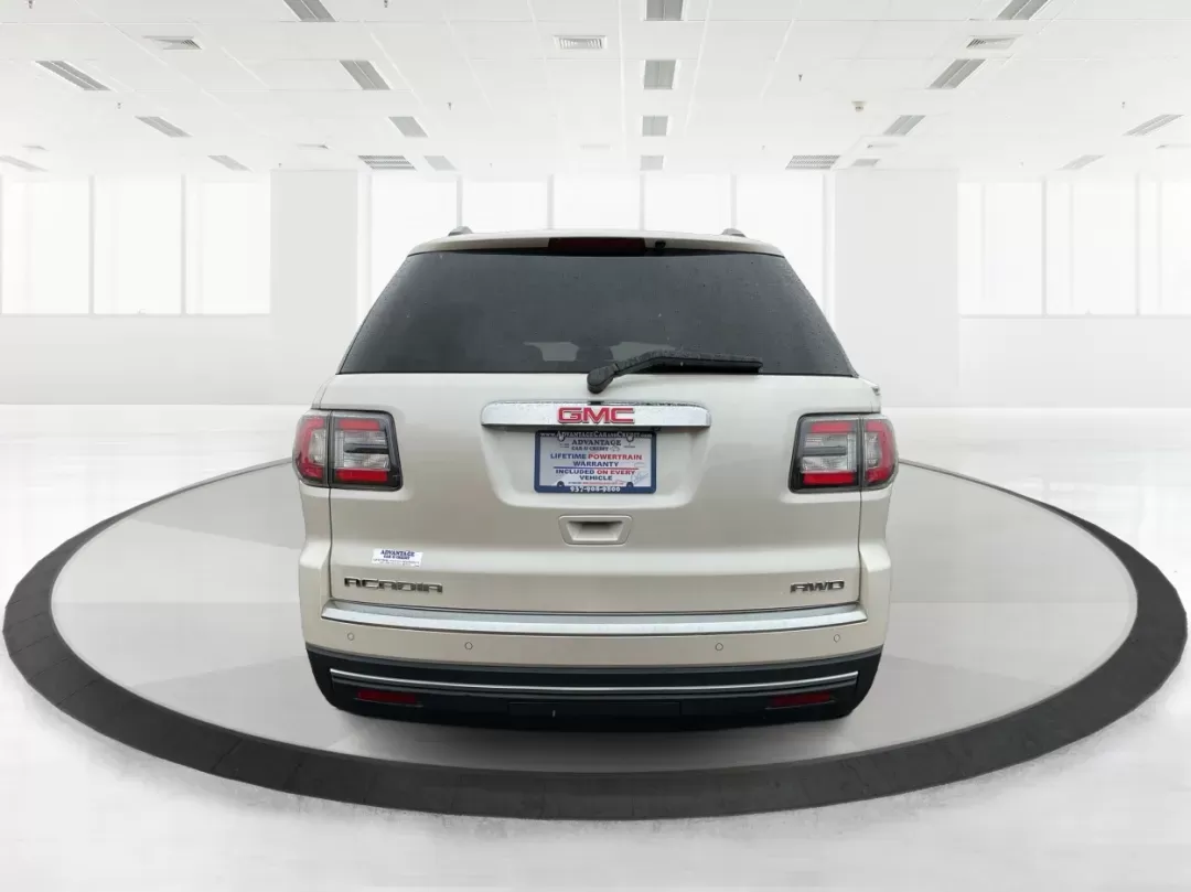 2015 GMC Acadia SLT-1 (1GKKVRKD8FJ) with an 3.6L V-6 gasoline direct injection engine, located at 1184 Kauffman Ave, Fairborn, OH, 45324, (937) 908-9800, 39.807072, -84.030914 - Photo#3