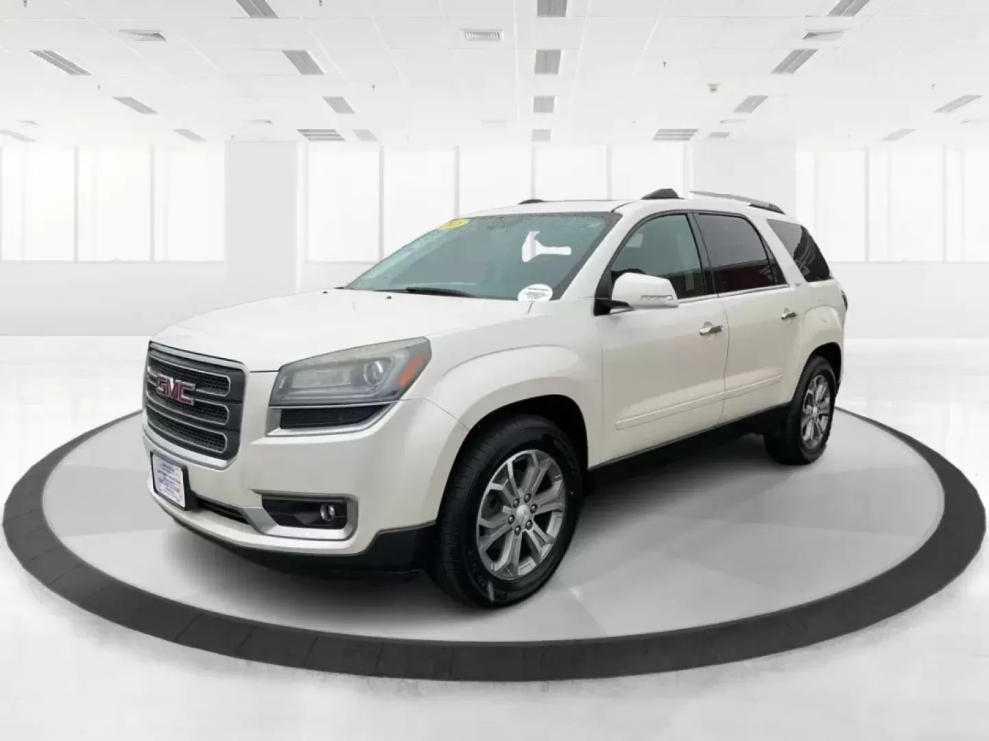 2015 GMC Acadia SLT-1 (1GKKVRKD8FJ) with an 3.6L V-6 gasoline direct injection engine, located at 1184 Kauffman Ave, Fairborn, OH, 45324, (937) 908-9800, 39.807072, -84.030914 - Third Row - Photo#7