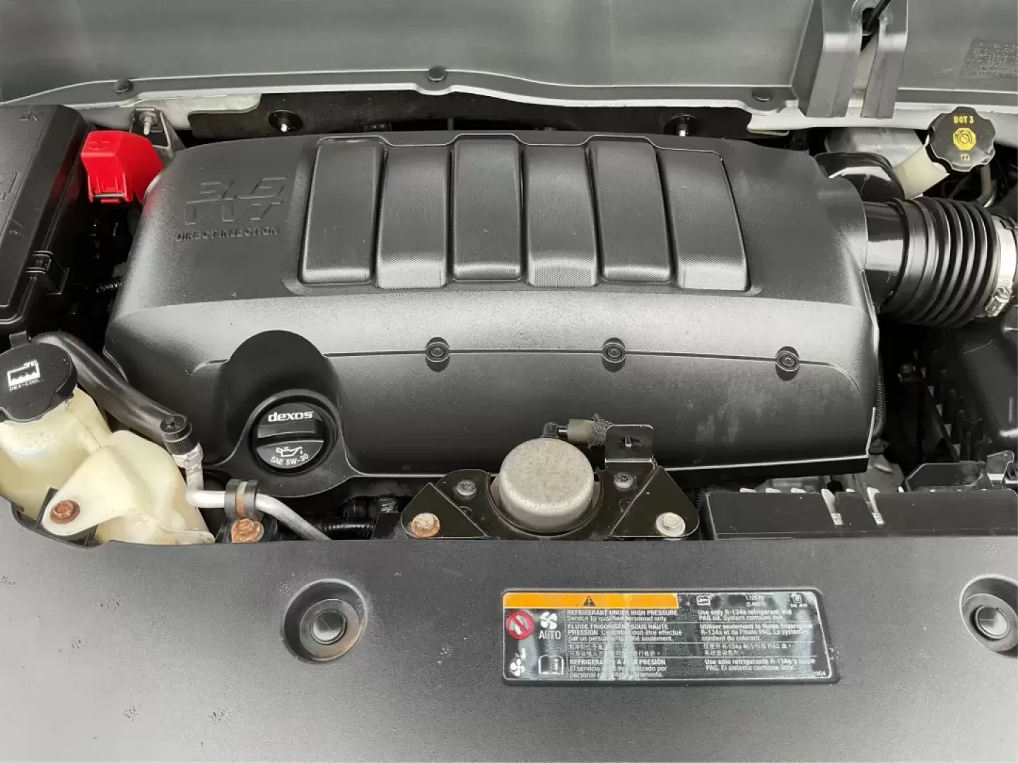 2015 GMC Acadia SLT-1 (1GKKVRKD8FJ) with an 3.6L V-6 gasoline direct injection engine, located at 1184 Kauffman Ave, Fairborn, OH, 45324, (937) 908-9800, 39.807072, -84.030914 - Third Row - Photo#10