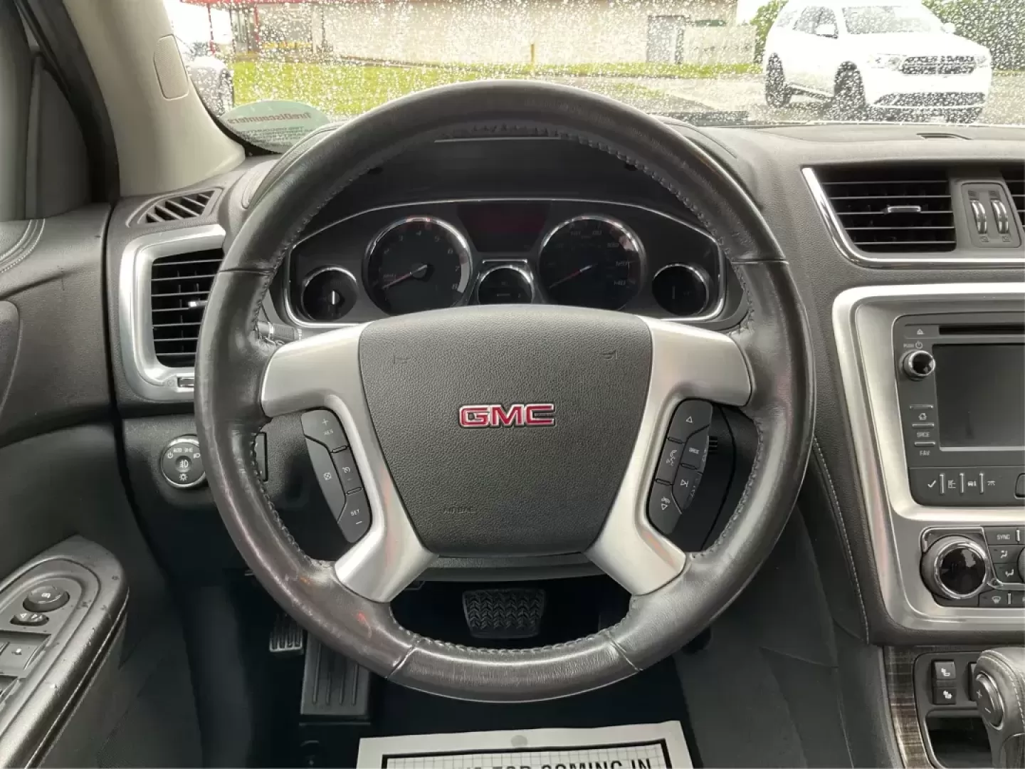 2015 GMC Acadia SLT-1 (1GKKVRKD8FJ) with an 3.6L V-6 gasoline direct injection engine, located at 1184 Kauffman Ave, Fairborn, OH, 45324, (937) 908-9800, 39.807072, -84.030914 - Third Row - Photo#15