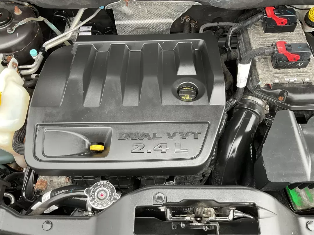 2016 Jeep Patriot Sport (1C4NJRBB1GD) with an 2.4L I-4 DOHC engine, located at 1230 East Main St, Xenia, OH, 45385, (937) 908-9800, 39.688026, -83.910172 - Photo#10