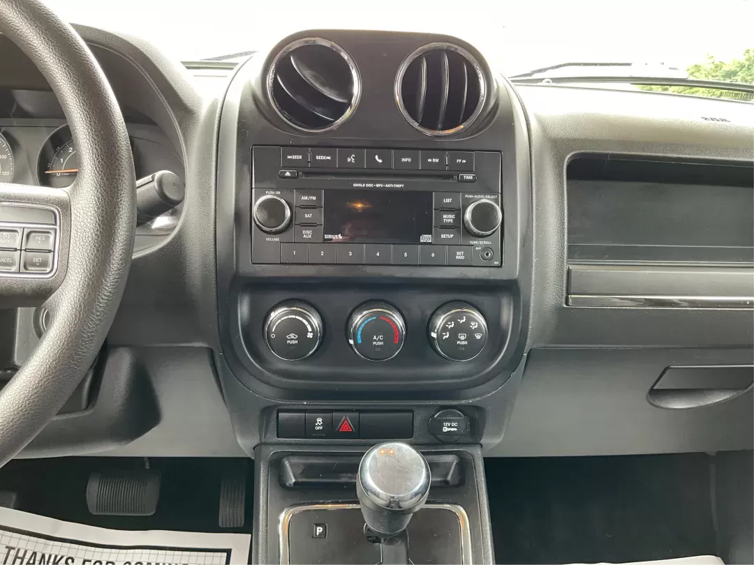 2016 Jeep Patriot Sport (1C4NJRBB1GD) with an 2.4L I-4 DOHC engine, located at 1230 East Main St, Xenia, OH, 45385, (937) 908-9800, 39.688026, -83.910172 - Photo#12