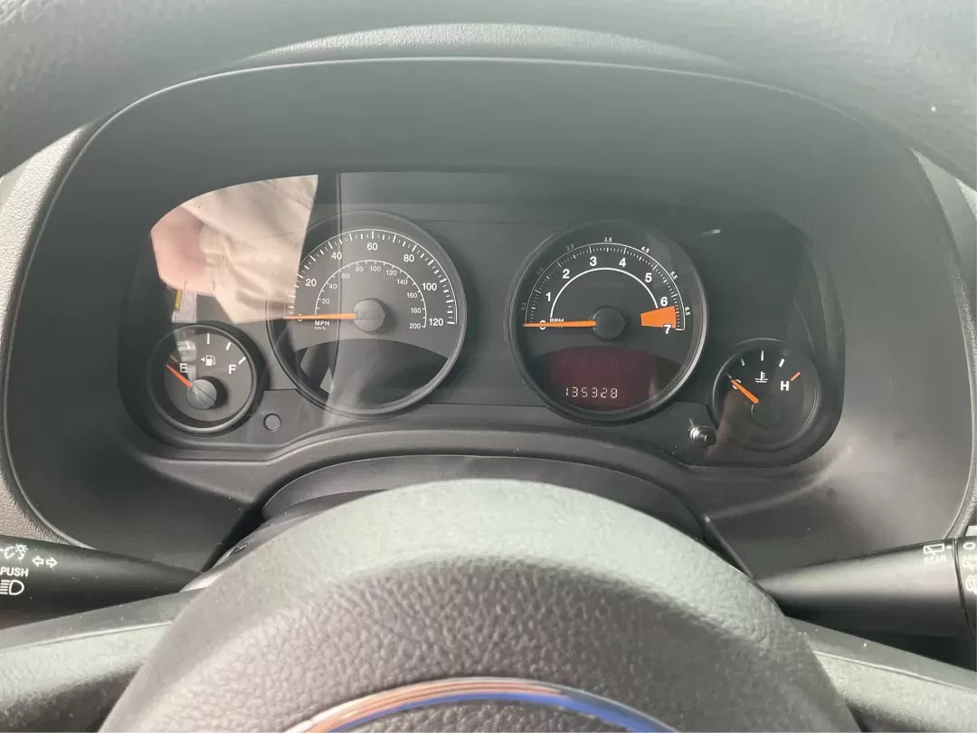 2016 Jeep Patriot Sport (1C4NJRBB1GD) with an 2.4L I-4 DOHC engine, located at 1230 East Main St, Xenia, OH, 45385, (937) 908-9800, 39.688026, -83.910172 - Photo#14