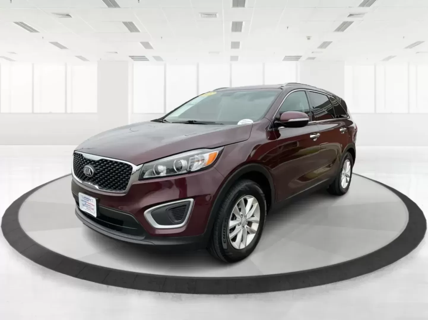 2017 Kia Sorento 3.3L LX (5XYPG4A53HG) with an Lambda II 3.3L V-6 gasoline direct injection engine, located at 880 E. National Road, Vandalia, OH, 45377, (937) 908-9800, 39.891918, -84.183594 - 2017 Kia Sorento 3.3L LX - Photo#7