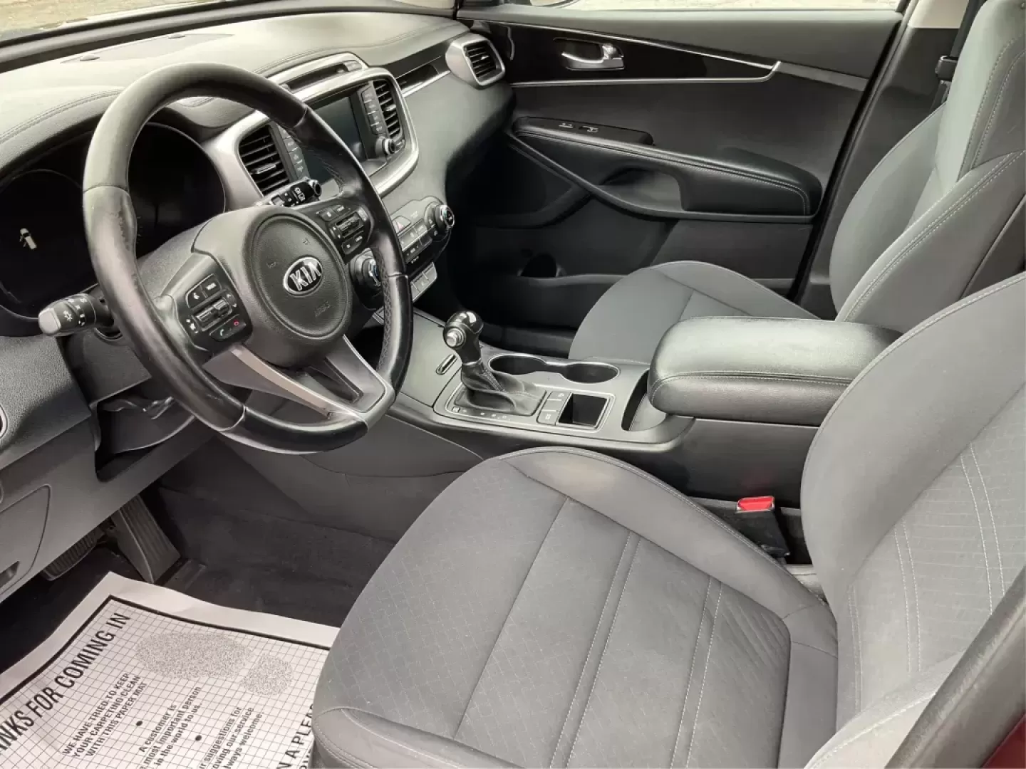 2017 Kia Sorento 3.3L LX (5XYPG4A53HG) with an Lambda II 3.3L V-6 gasoline direct injection engine, located at 880 E. National Road, Vandalia, OH, 45377, (937) 908-9800, 39.891918, -84.183594 - 2017 Kia Sorento 3.3L LX - Photo#8