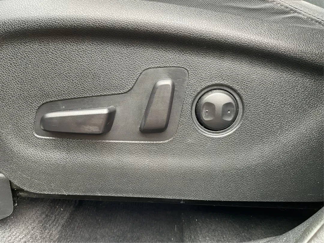 2017 Kia Sorento 3.3L LX (5XYPG4A53HG) with an Lambda II 3.3L V-6 gasoline direct injection engine, located at 880 E. National Road, Vandalia, OH, 45377, (937) 908-9800, 39.891918, -84.183594 - 2017 Kia Sorento 3.3L LX - Photo#16