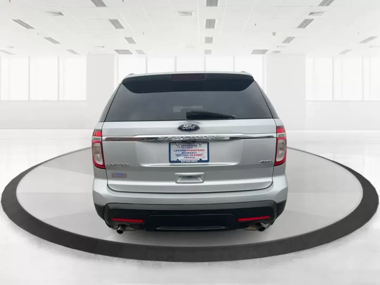 2011 Ford Explorer Limited (1FMHK8F80BG) with an 3.5L V-6 DOHC engine, located at 1951 S Dayton Lakeview Rd., New Carlisle, OH, 45344, (937) 908-9800, 39.890999, -84.050255 - Third Row - Photo#3