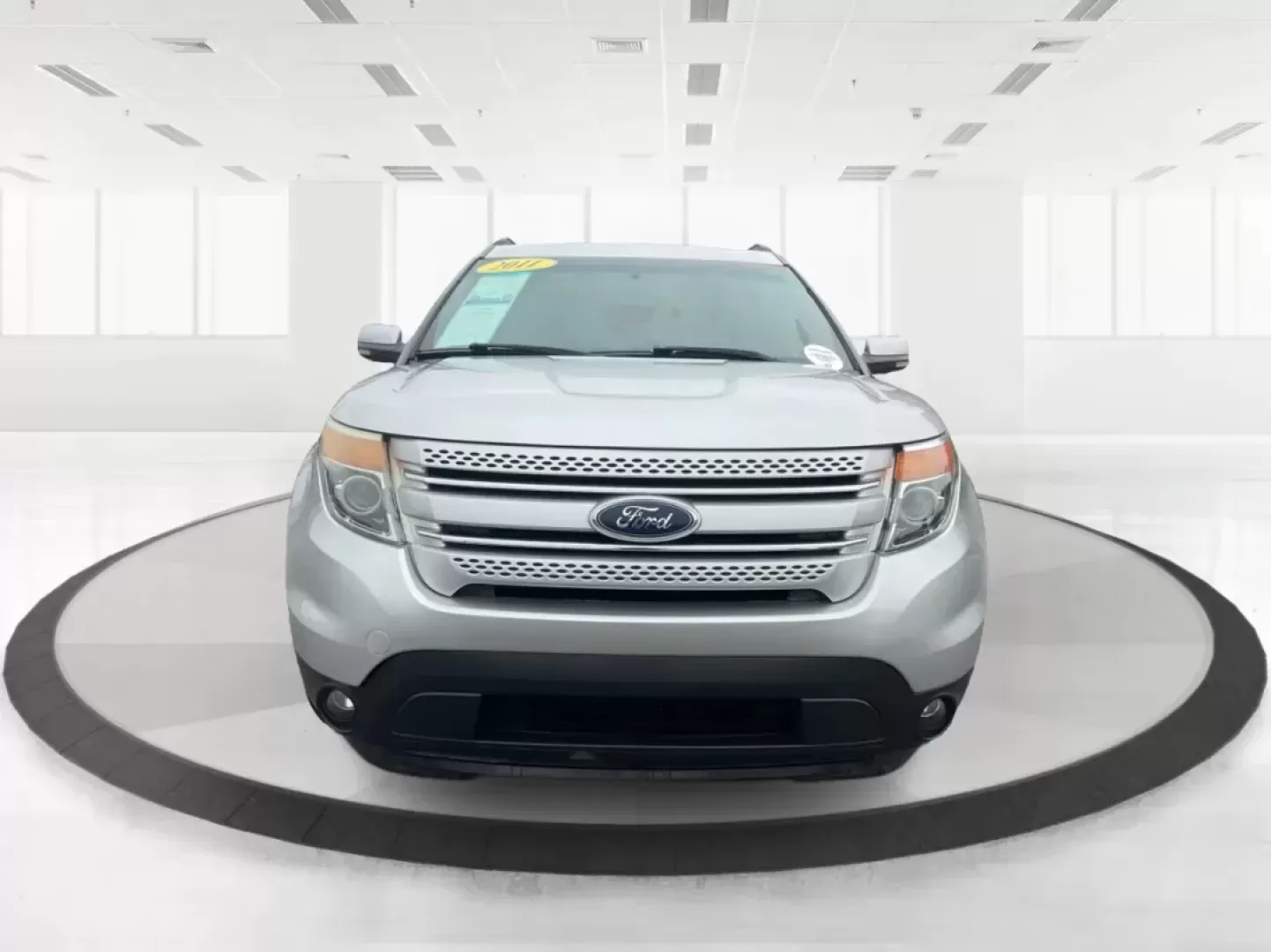 2011 Ford Explorer Limited (1FMHK8F80BG) with an 3.5L V-6 DOHC engine, located at 1951 S Dayton Lakeview Rd., New Carlisle, OH, 45344, (937) 908-9800, 39.890999, -84.050255 - Third Row - Photo#6