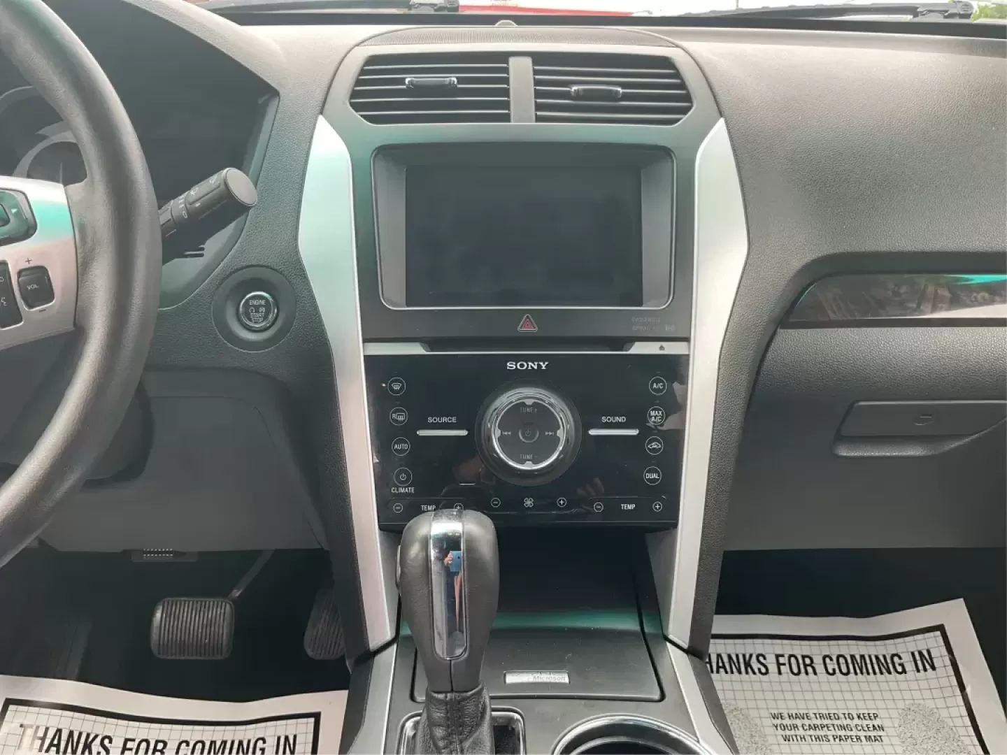 2011 Ford Explorer Limited (1FMHK8F80BG) with an 3.5L V-6 DOHC engine, located at 1951 S Dayton Lakeview Rd., New Carlisle, OH, 45344, (937) 908-9800, 39.890999, -84.050255 - Third Row - Photo#12
