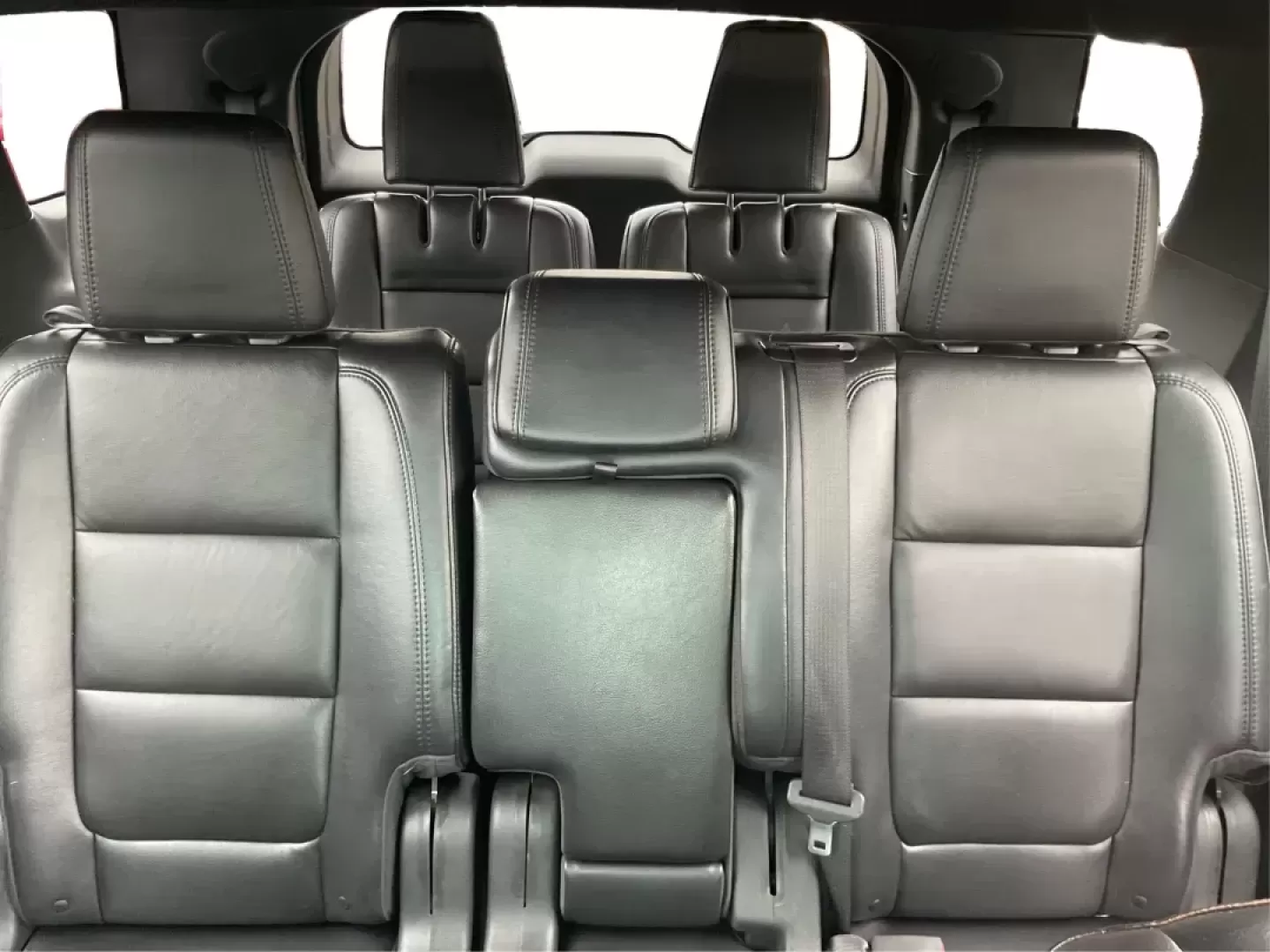 2011 Ford Explorer Limited (1FMHK8F80BG) with an 3.5L V-6 DOHC engine, located at 1951 S Dayton Lakeview Rd., New Carlisle, OH, 45344, (937) 908-9800, 39.890999, -84.050255 - Third Row - Photo#13
