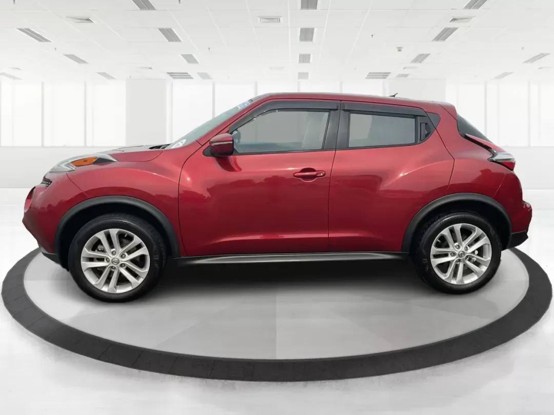 2015 Nissan Juke S (JN8AF5MR1FT) with an 1.6L I-4 gasoline direct injection engine, located at 8750 N County Rd 25A, Piqua, OH, 45356, (937) 908-9800, 40.164391, -84.232513 - Photo#5
