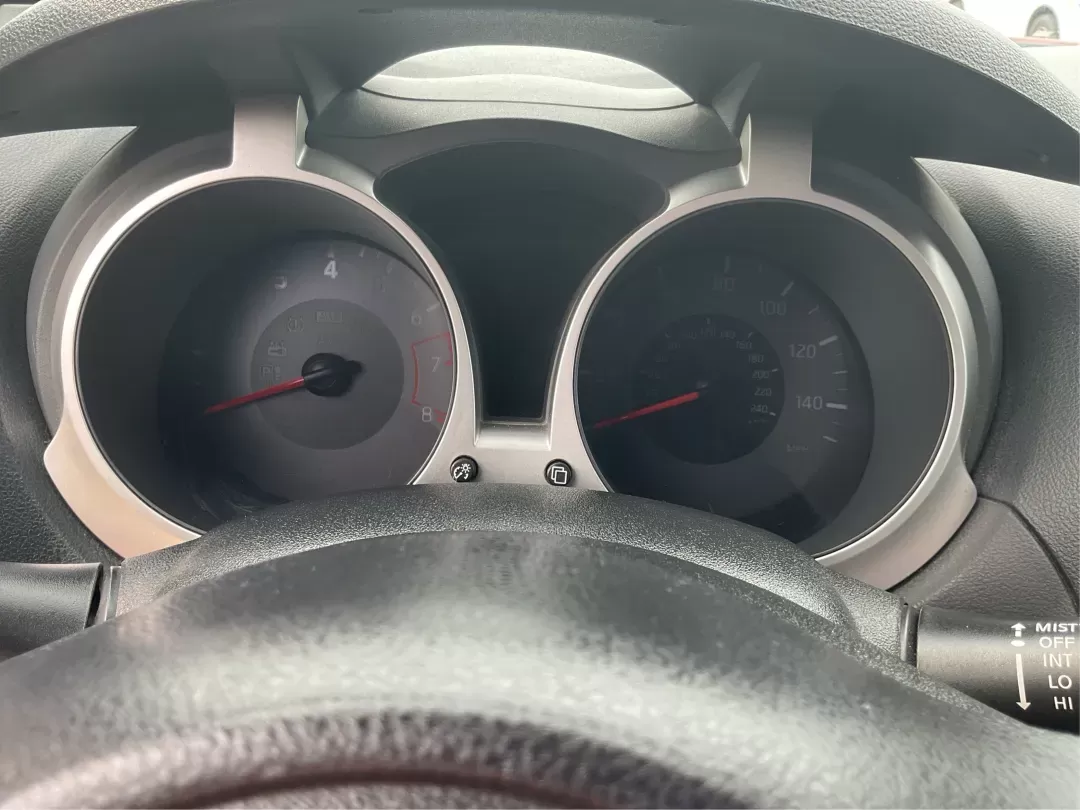 2015 Nissan Juke S (JN8AF5MR1FT) with an 1.6L I-4 gasoline direct injection engine, located at 8750 N County Rd 25A, Piqua, OH, 45356, (937) 908-9800, 40.164391, -84.232513 - Photo#14
