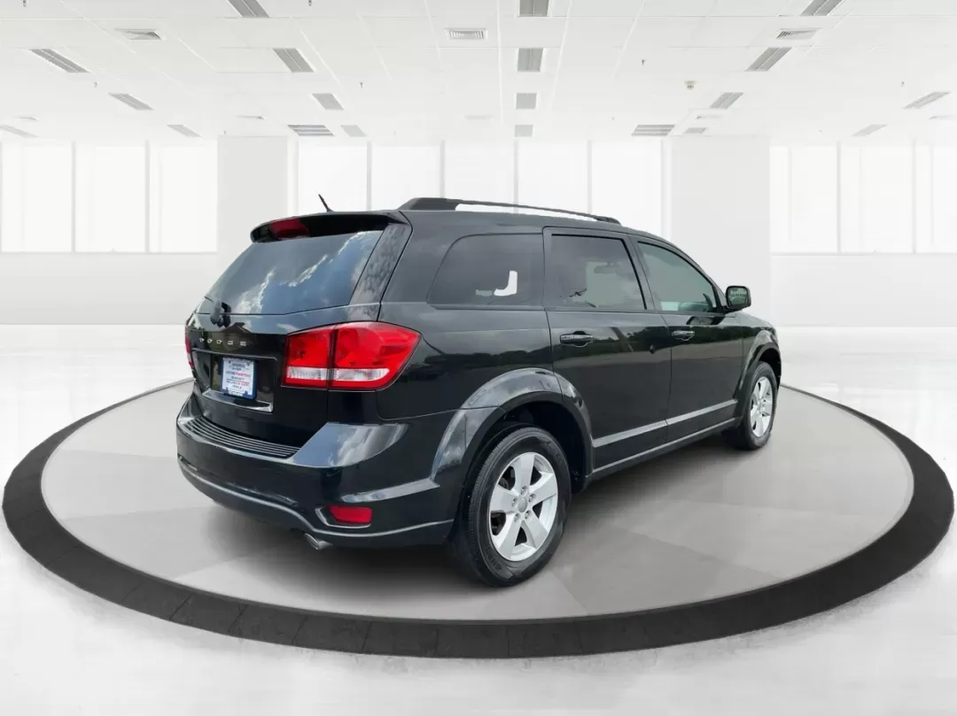 2012 Dodge Journey SXT (3C4PDCBG5CT) with an 2.4L I-4 DOHC engine, located at 401 Woodman Dr, Riverside, OH, 45431, (937) 908-9800, 39.760899, -84.123421 - Photo#2