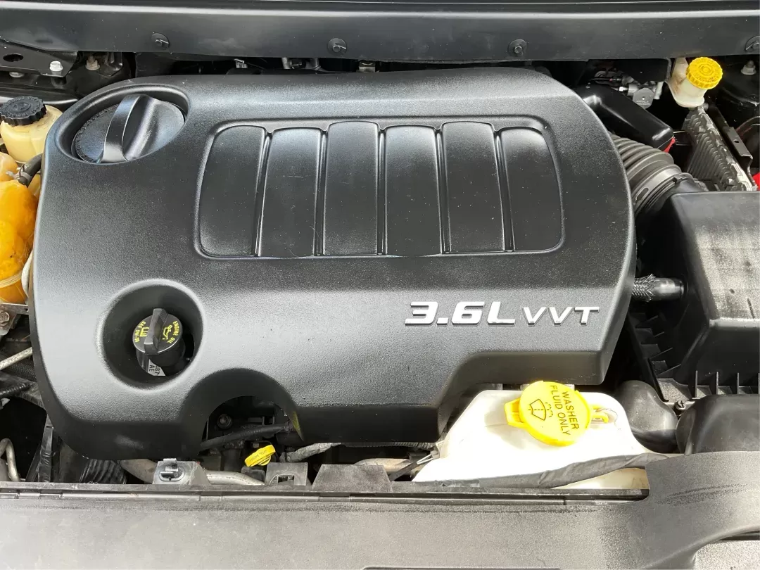2012 Dodge Journey SXT (3C4PDCBG5CT) with an 2.4L I-4 DOHC engine, located at 401 Woodman Dr, Riverside, OH, 45431, (937) 908-9800, 39.760899, -84.123421 - Photo#10